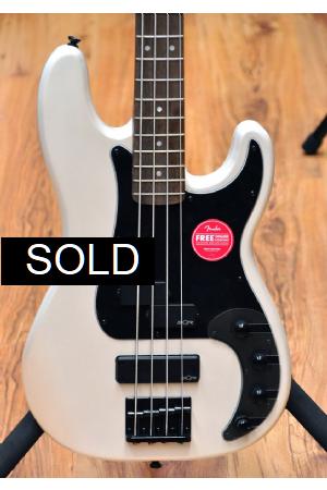Squier Contemporary Active Precision Bass PH Squier Contemporary Active Precision Bass PH